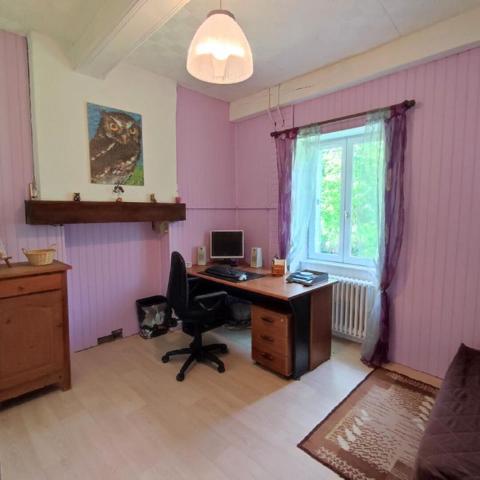 Maison Saint Andre en Morvan 8 pièces  250 000