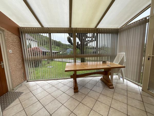 Saint-Sorlin-de-Morestel (38510) En vente à Saint-Sorlin-De-Morestel : Maison avec 4 chambres sur 709 m² de terrain