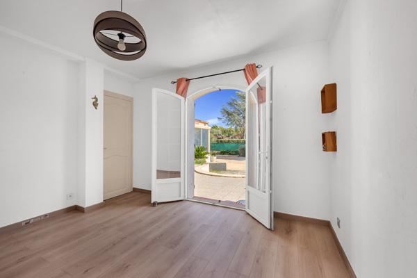 Les Arcs (83460) LES ARCS sur ARGENS Villa individuelle 4 pièces de 115 m², sur terrain plat de 620 m²