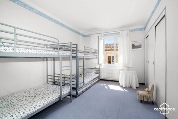 Propriété atypique à fort potentiel à Mireval