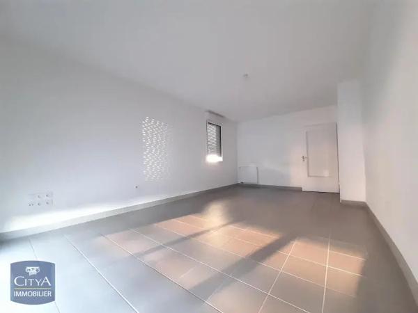Appartement à louer 2 pièces 61.43m² Nantes (44000)