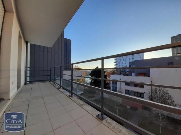 Appartement à louer 2 pièces 61.43m² Nantes (44000)