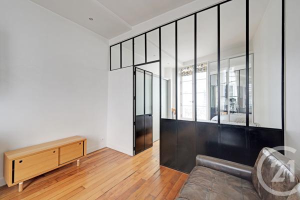Appartement F2 à vendre  2 pièces - 30 m2 PARIS - 75001