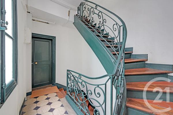 Appartement F2 à vendre  2 pièces - 30 m2 PARIS - 75001