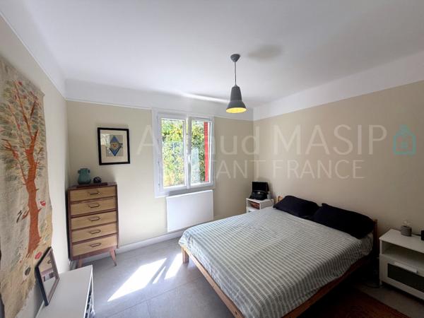 PAVILLON DE PLAIN PIED RENOVE 64M² HAB, JARDIN, TERRASSE, GARAGE, CAVE, ATELIER, PROCHE COMMODITES