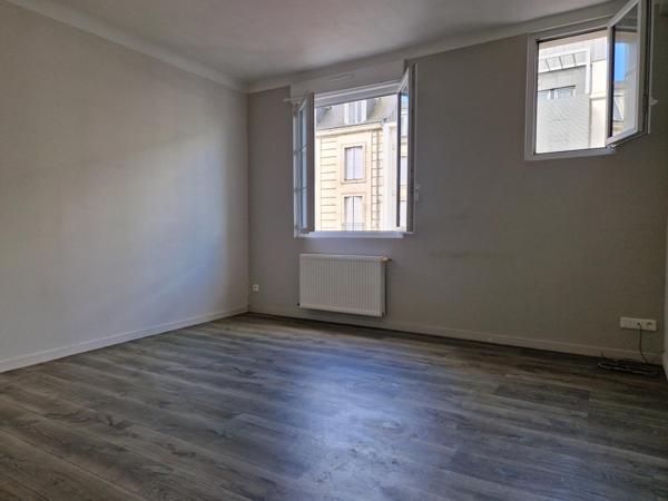 Appartement à SAUMUR, 49400 - 3 pièces 44m²