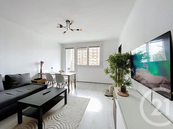 Appartement F3 à vendre  4 pièces - 72 m2 VANDOEUVRE LES NANCY - 54