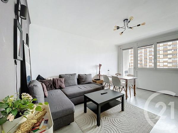 Appartement F3 à vendre  4 pièces - 72 m2 VANDOEUVRE LES NANCY - 54