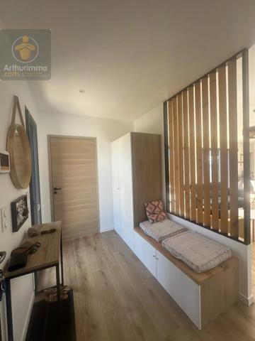 Vente                                                      Maison
                        
                     5 pièces                      116 m2                     à Notre-Dame-de-Riez