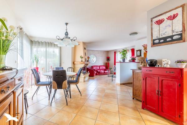 Maison à vendre 272 896 € Le Poiré-sur-Vie 6 p 105 m² DPE D