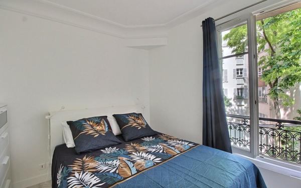 Appartement à vendre    2 pièces • 56,19 m2 Paris 14