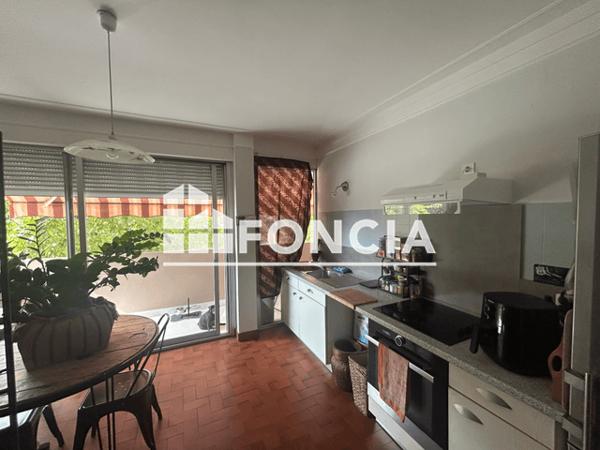 Location Appartement 2 pièces 62.43 m² - 14 BIS, PLACE PRAX-PARIS Montauban 82000