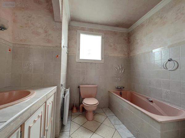 Maison à vendre à Saint-Cyr-sur-Loire dans l'Indre-et-Loire (37540), ref : 37096-34