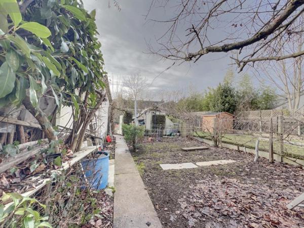 Maison à vendre à Saint-Cyr-sur-Loire dans l'Indre-et-Loire (37540), ref : 37096-34