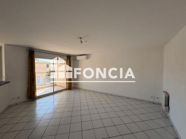 Location Appartement 2 pièces 52.5 m² - Garons 30128