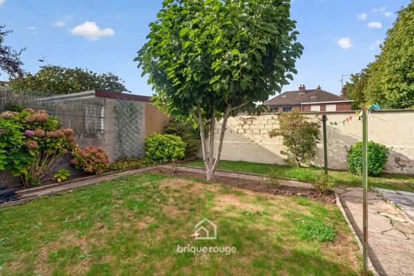 Belle opportunité Semi-indivuelle avec garage en Exclusivité
