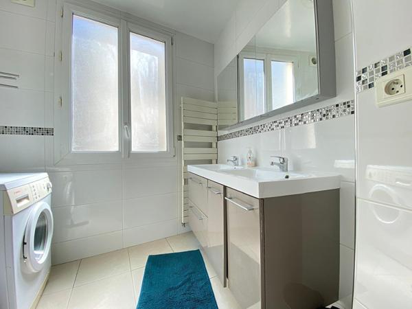 Appartement Paris  Marais historique-  4 pièce(s) 76 m2