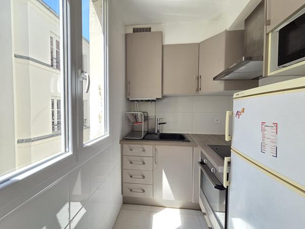 Appartement Paris  Marais historique-  4 pièce(s) 76 m2
