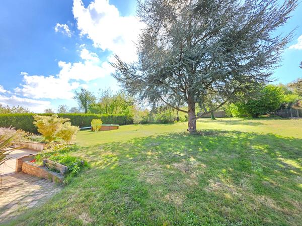 Maison familiale 3 chambres avec piscine, sous-sol et grand terrain - Secteur calme proche Meaux