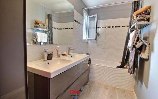 Appartement à vendre    4 pièces •  Marseille 10