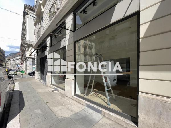 À vendre Local commercial 1 pièce - Grenoble 38000