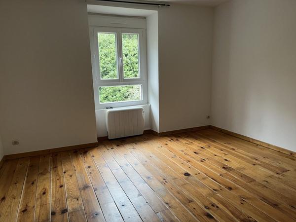 Immeuble à vendre |  Aubin |  7 pièces | 168 m²