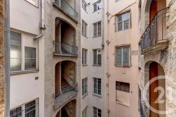 Appartement F4 à vendre  4 pièces - 109,14 m2 LYON - 69001