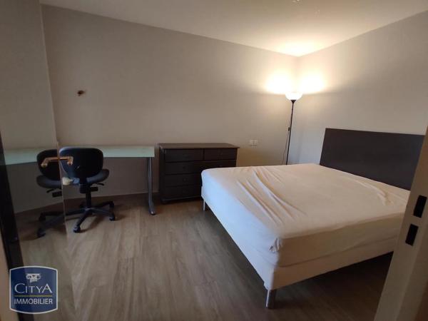 Appartement à louer 2 pièces 57m² Bordeaux (33000)