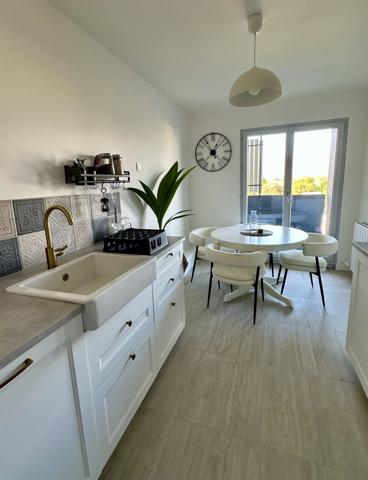 Bordeaux Caudéran, calme et résidentiel, très bel appartement de 76 m2 + terrasse 22 m2 au 5 ème étage d’une RSD de Standing