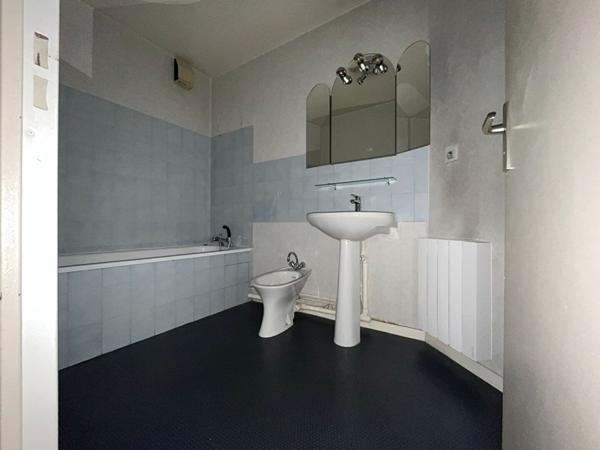 Appartement 3 pièces 76.82 m2