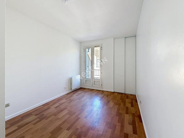 Nantes Blanche de Castille - T3 avec balcons et parking