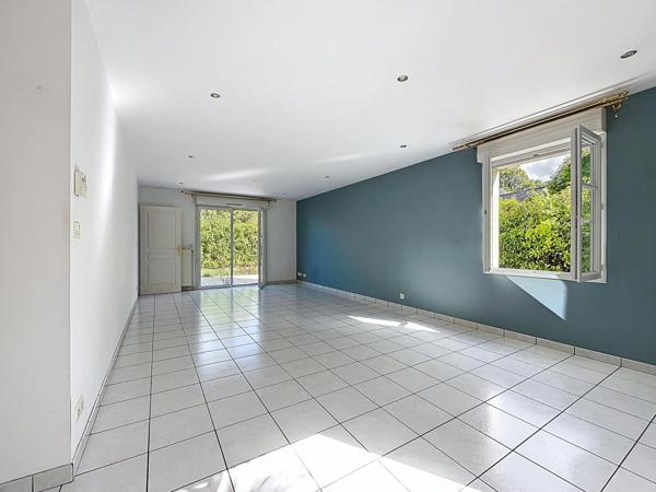 L’Écrin de Lumière – Maison familiale à Ballan-Miré