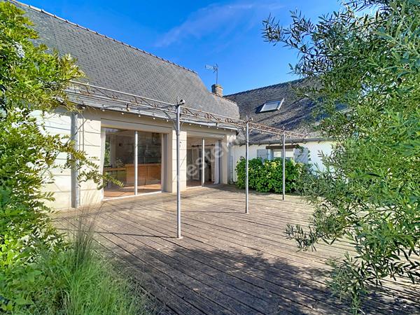 Maison ancienne, charme, Soulaire et Bourg, 3 chambres, 1,3 hectares de terrain