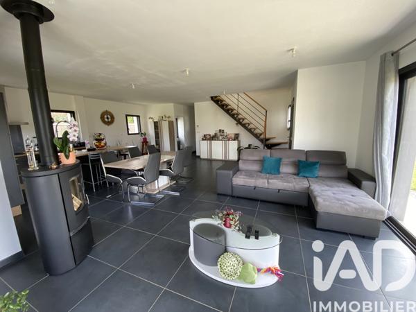 Maison à vendre 4 pièces 112 m² Plougonver