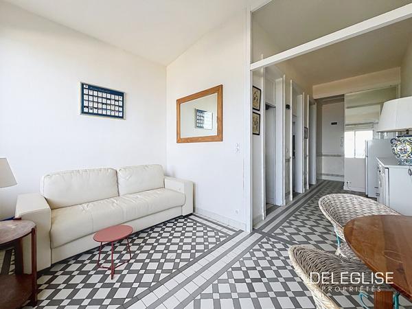Ref. 1664 : Première ligne Pereire – Studio avec terrasse et accès direct à la plage – Ville de Printemps