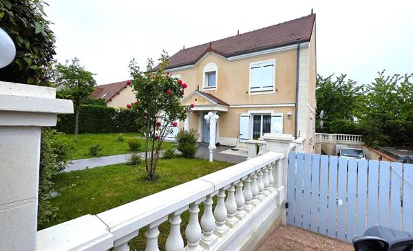 Maison à vendre à Val-de-Reuil (27100)