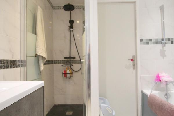 Vente Maison112,65 m² - 5 Pièces - SAINT MICHEL EN L HERM (85580)