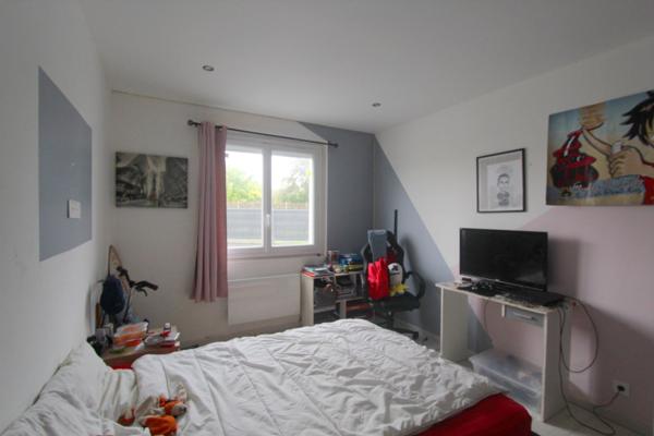 Vente Maison112,65 m² - 5 Pièces - SAINT MICHEL EN L HERM (85580)