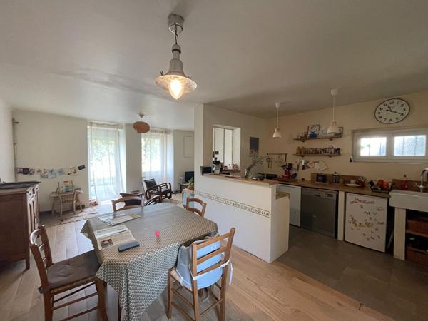 Maison de charme HYPER CENTRE Saint Sebastien Sur Loire 5 pièce(s) 113.5 m2