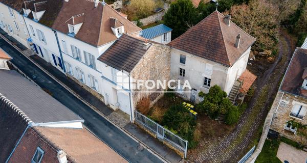 À vendre Maison 14 pièces 340 m² - Saint-prix 95390