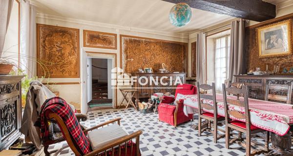 À vendre Maison 14 pièces 340 m² - Saint-prix 95390