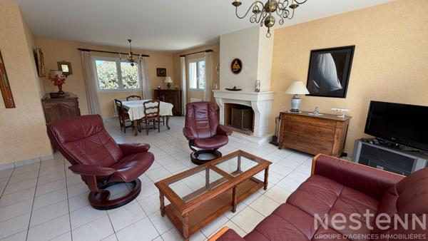 QUIBERON - Vente maison de 130 m² avec 4 chambres et beau jardin située à 300 mètres de la plage de Castero !
