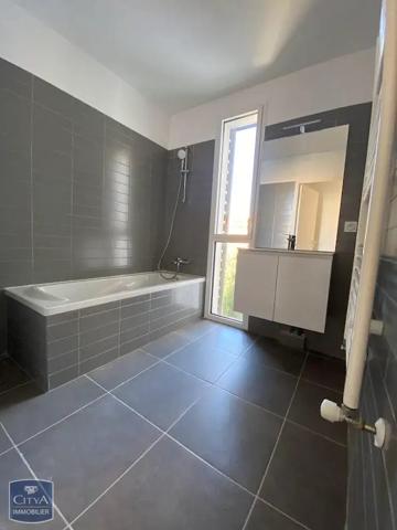 Appartement à vendre 2 pièces 57.23m² Antibes (06160)