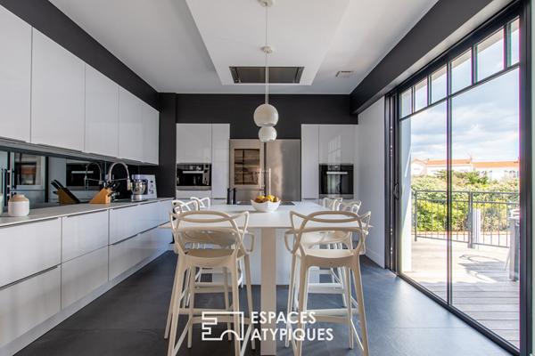 Villa contemporaine avec piscine, à deux pas de la mer