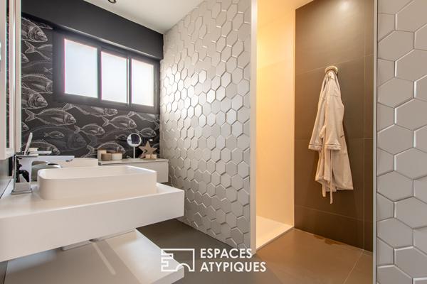 Villa contemporaine avec piscine, à deux pas de la mer