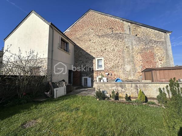 Maison ancienne de 216 m²