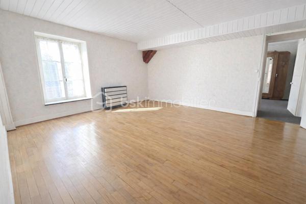 Maison ancienne de 216 m²