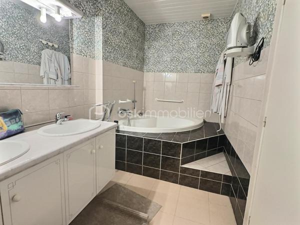 Maison ancienne de 216 m²