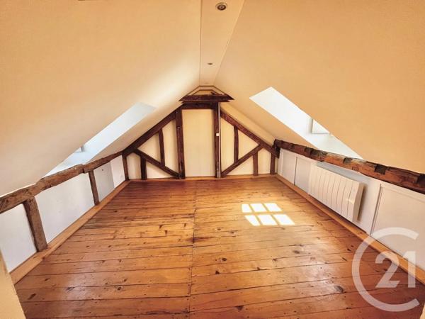 Appartement F5 à vendre  5 pièces - 153 m 2   PAU  - 64