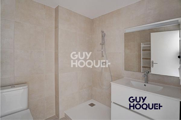 APPARTEMENT 2 PIECES DE 42,40 m², 1 CHAMBRE - 1 JARDIN PRIVATIF